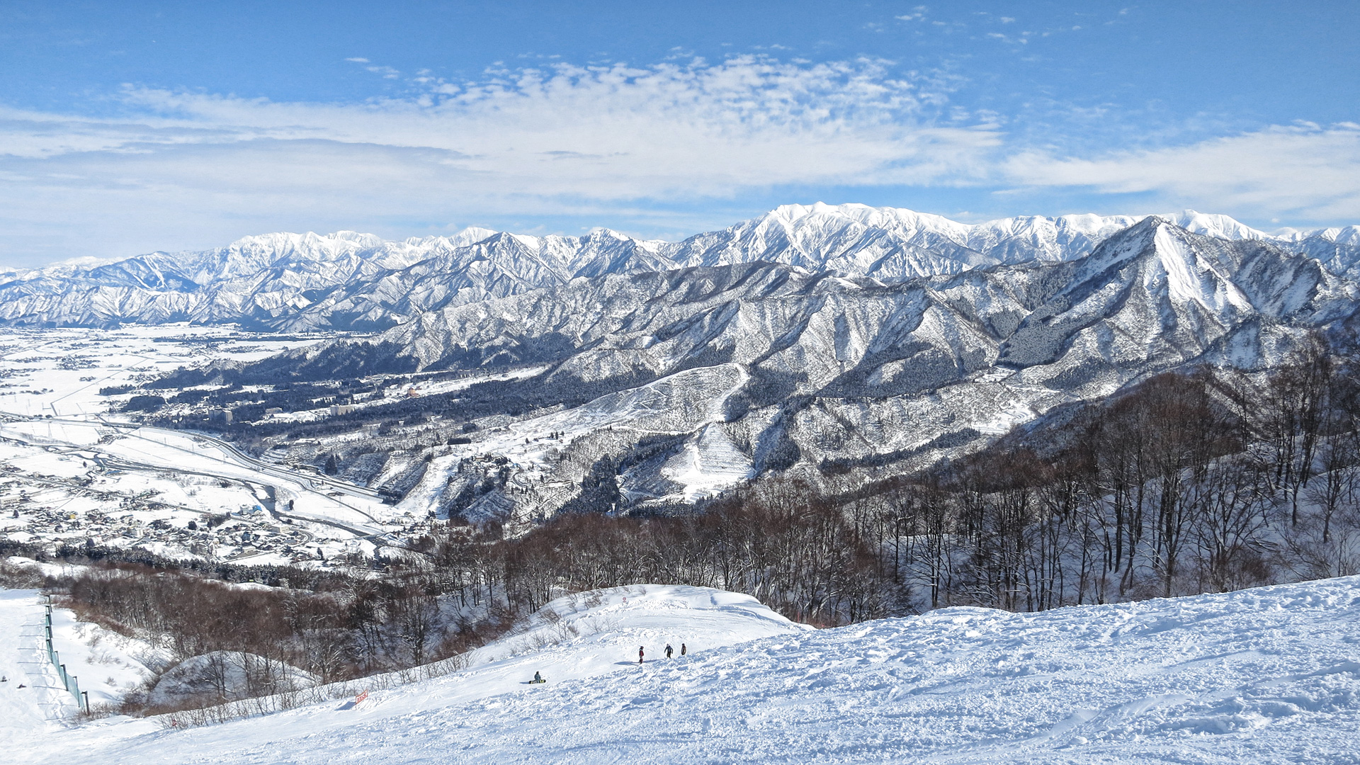 南魚沼市石打丸山スキー場から